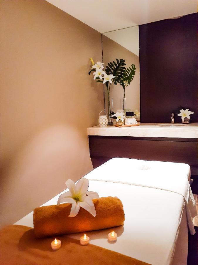 The Excelsior Hotel Las Piñas 외부 사진
