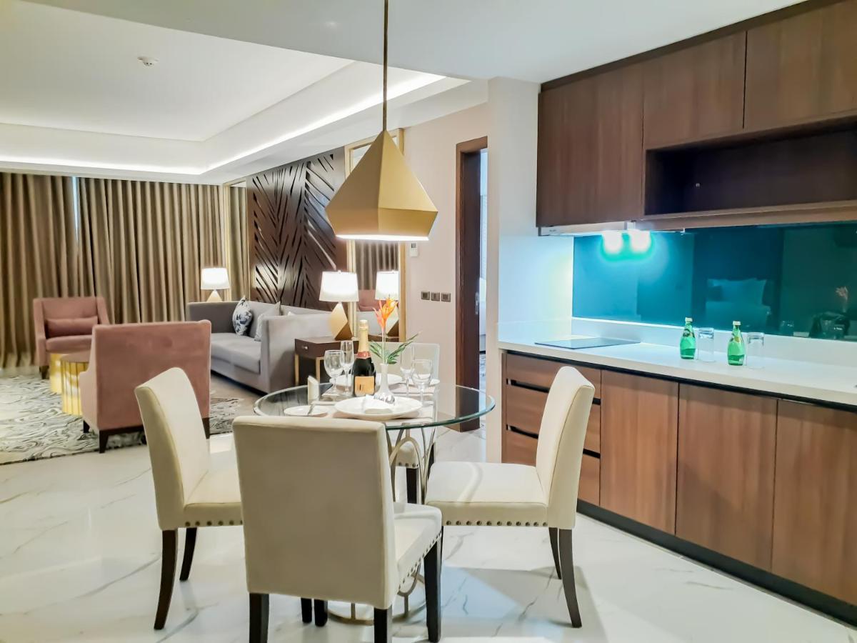 The Excelsior Hotel Las Piñas 외부 사진